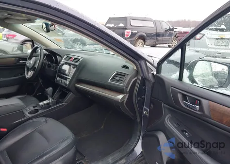 2017 Subaru Outback 2.5I Limited из США, поврежденный, VIN 4S4BSAKC2H3371408